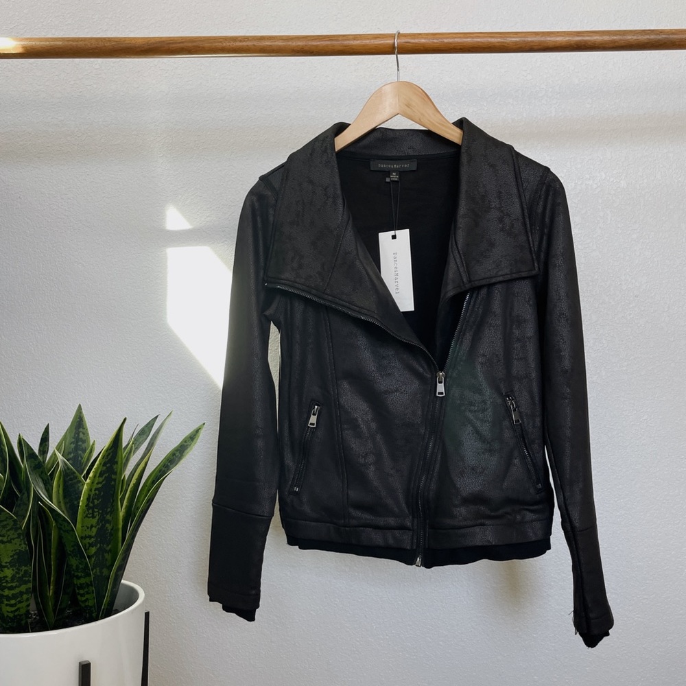 VICI COLLECTION - SLICK CHICK COATED FAUX LEATHER MOTO JACKET - BLACK - NWT